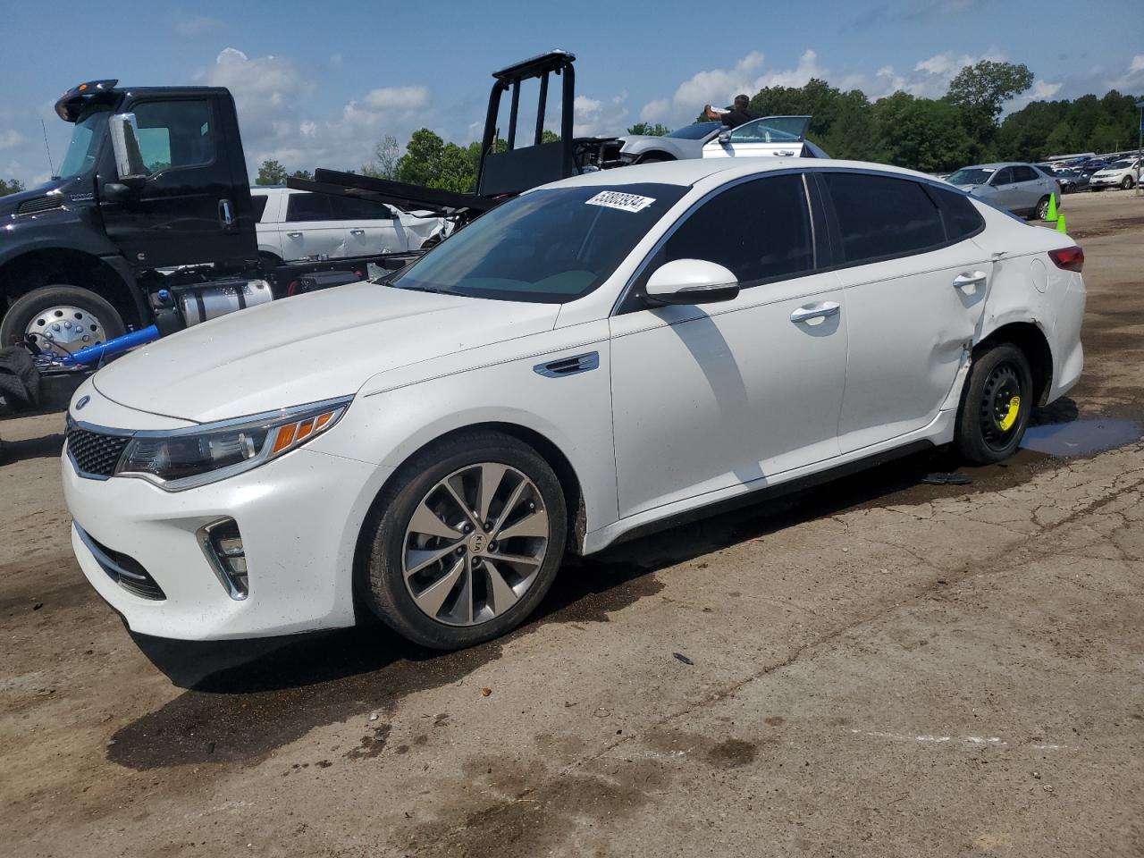 2018 Kia Optima Lx vin: 5XXGT4L3XJG253930