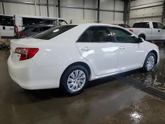 VIN 4T1BF1FK1EU324947 2014 Toyota Camry, L no.3