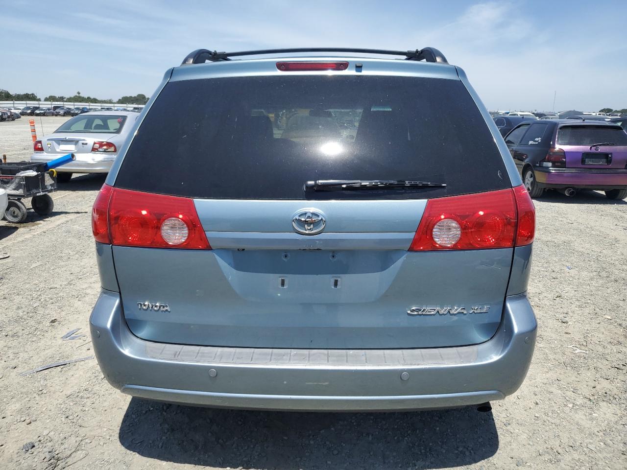 5TDZK22C98S146166 2008 Toyota Sienna Xle