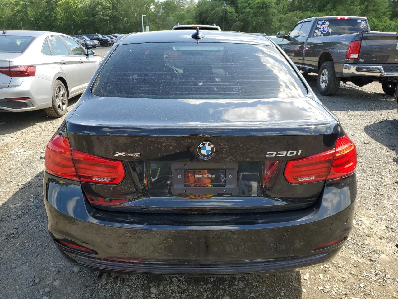 WBA8D9G37HNU66600 2017 BMW 330 Xi