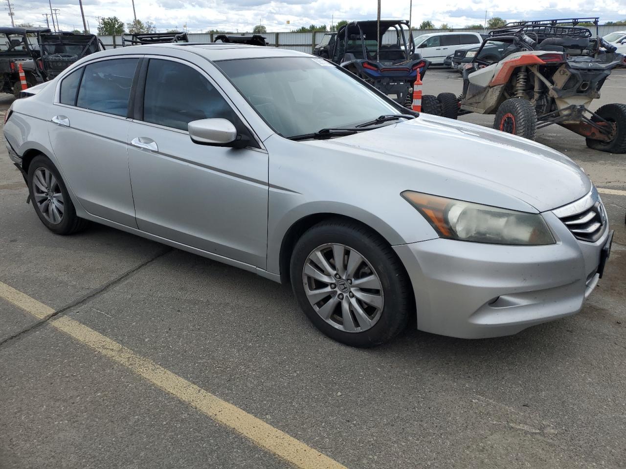 1HGCP3F83BA005277 2011 Honda Accord Exl