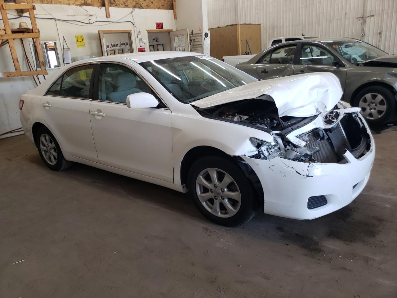 4T1BF3EK2BU614381 2011 Toyota Camry Base