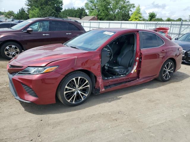 4T1B11HK6JU511185 2018 TOYOTA CAMRY - Image 1