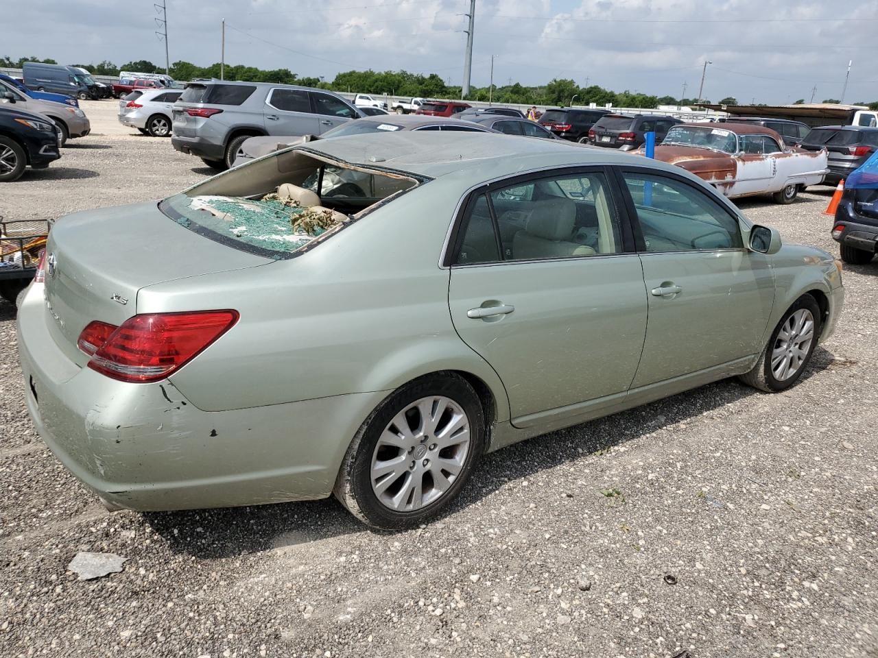 4T1BK3DB1AU353000 2010 Toyota Avalon Xl