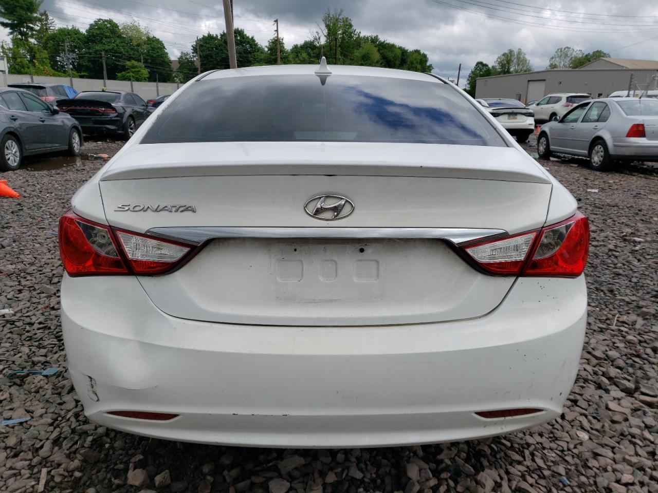 5NPEB4AC5BH078859 2011 Hyundai Sonata Gls