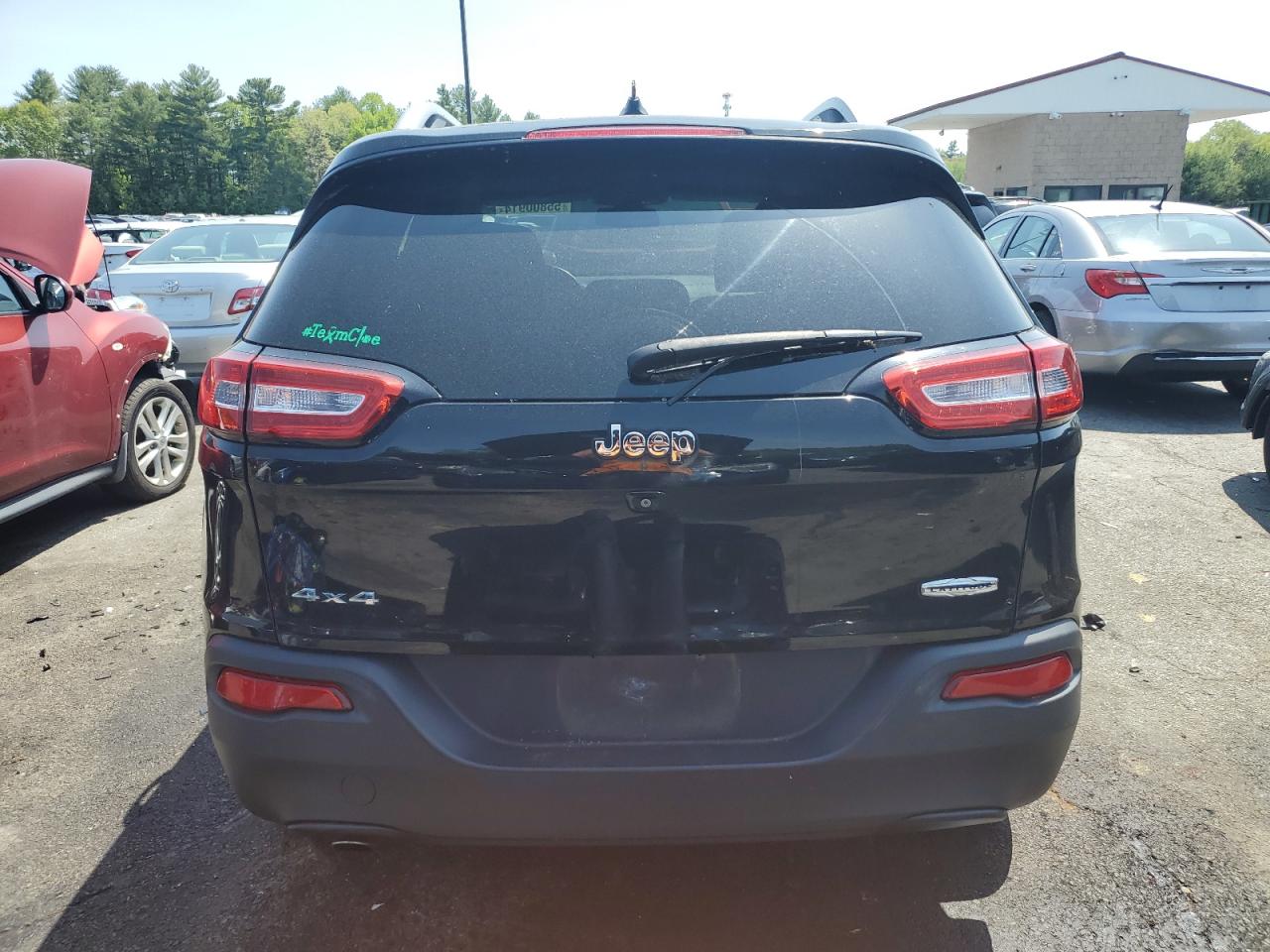 2015 Jeep Cherokee Latitude vin: 1C4PJMCB1FW552693