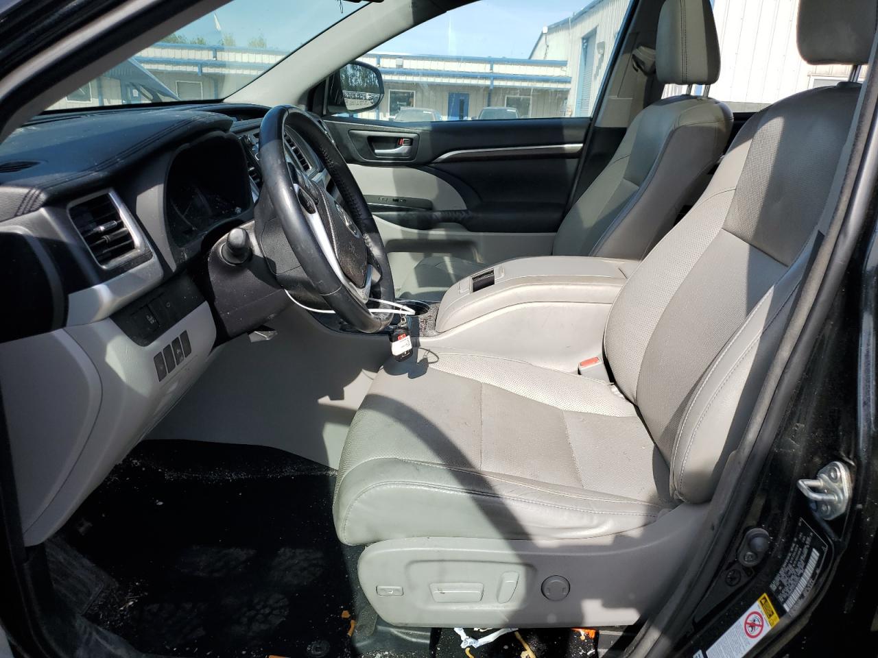 5TDDKRFH7ES040223 2014 Toyota Highlander Limited