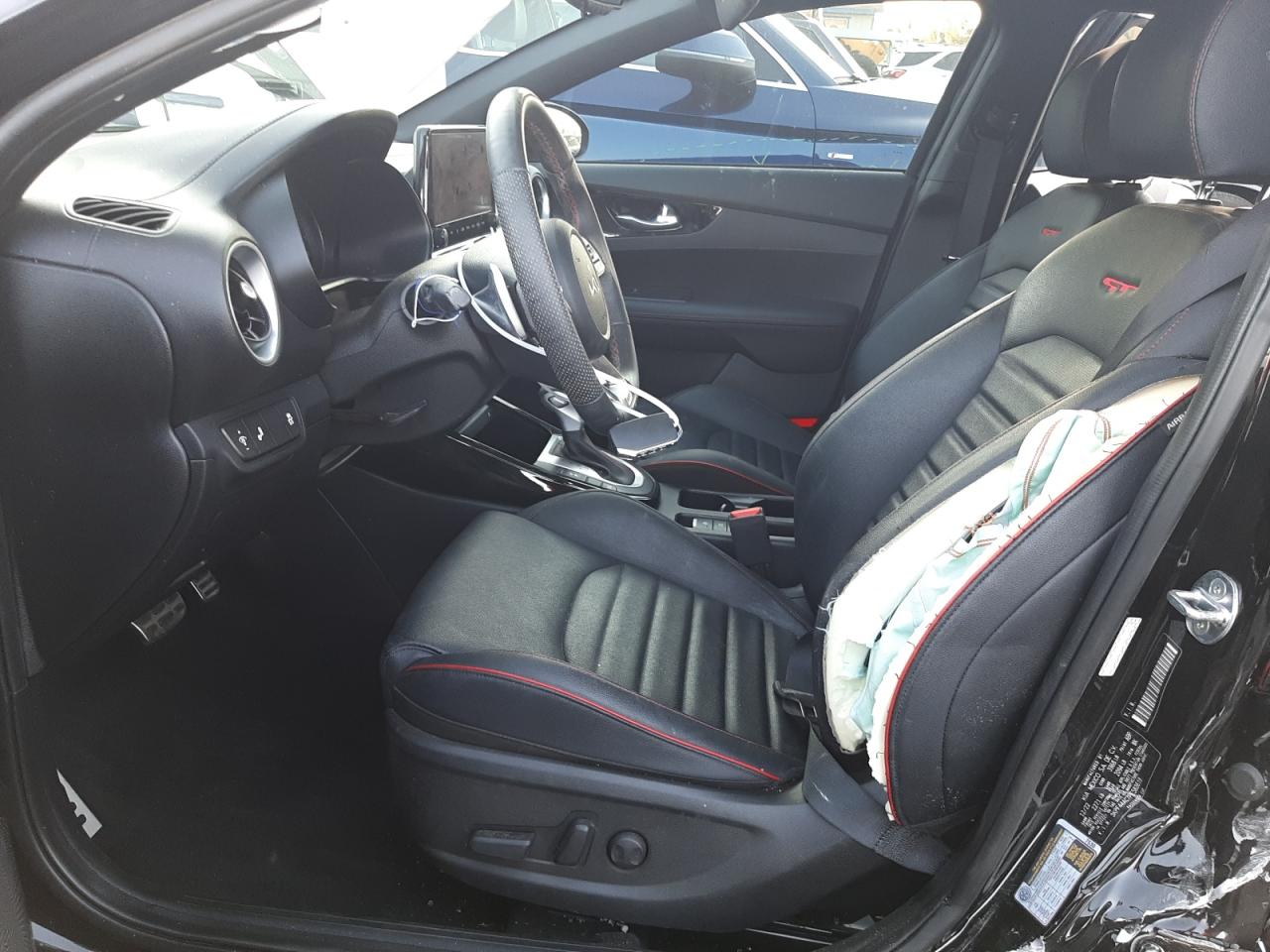 3KPF44AC7PE583618 2023 Kia Forte Gt