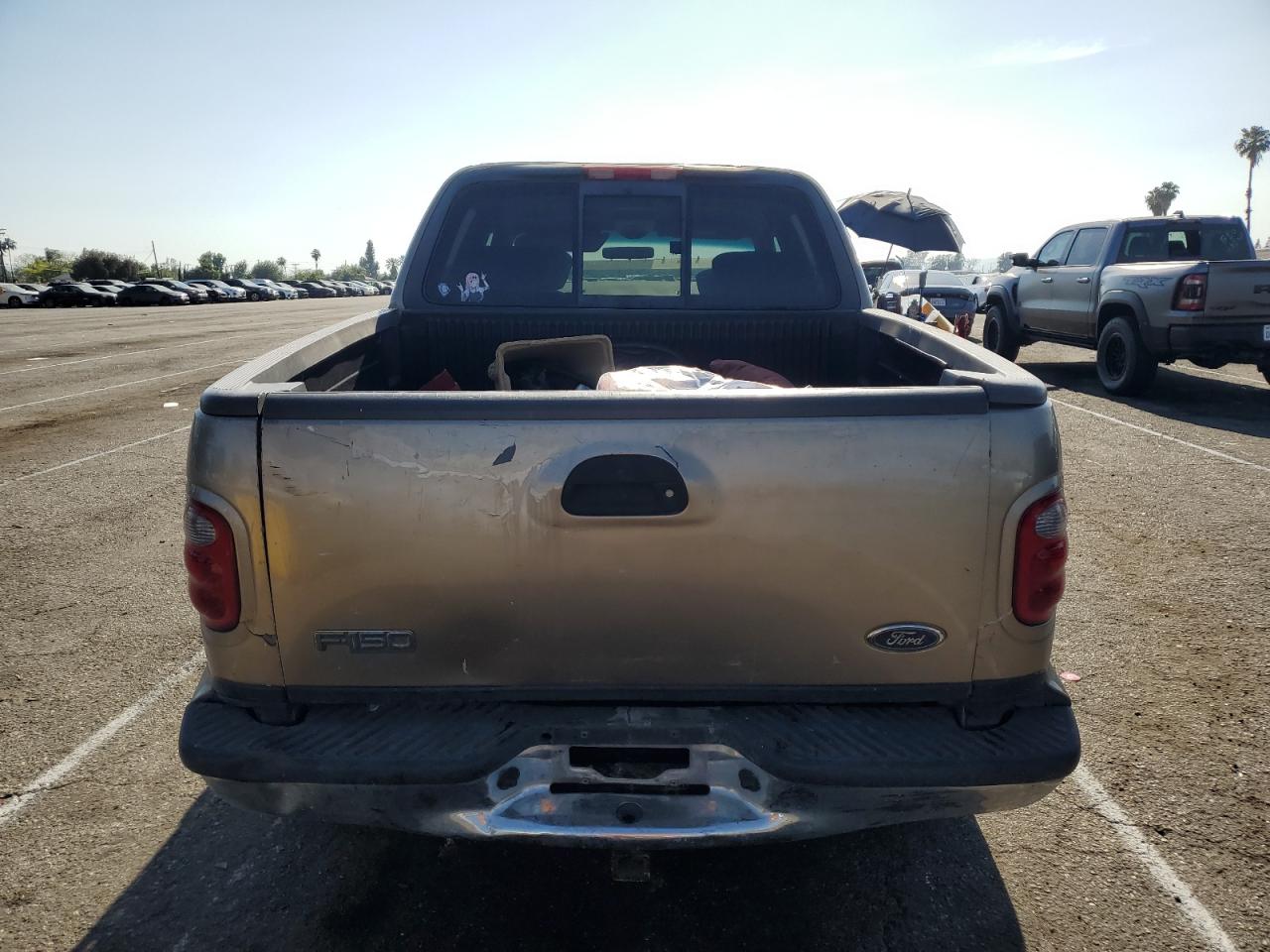 1FTRW07622KA24162 2002 Ford F150 Supercrew