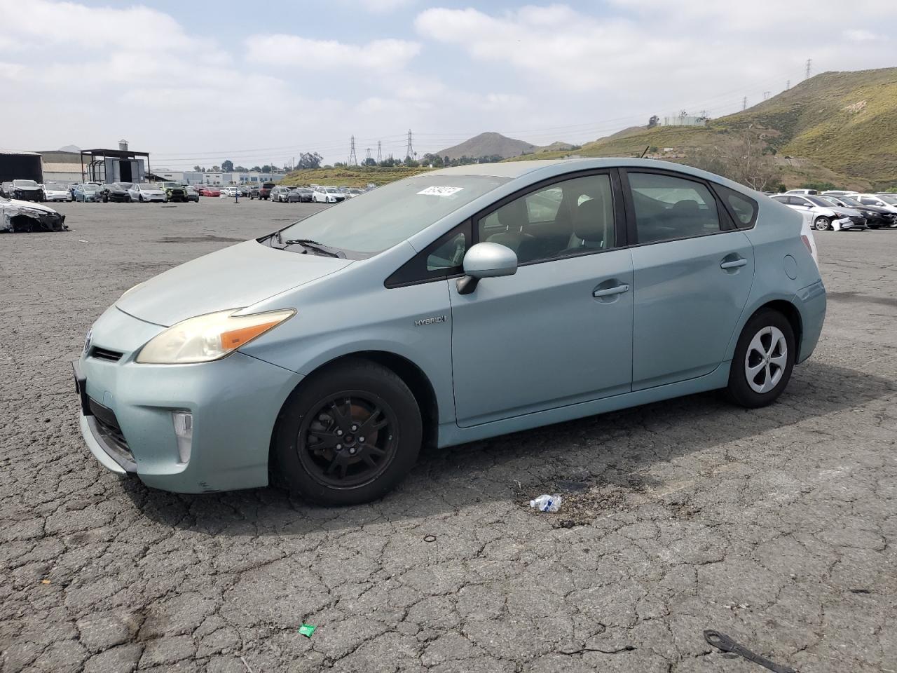 2013 Toyota Prius vin: JTDKN3DU0D5589049