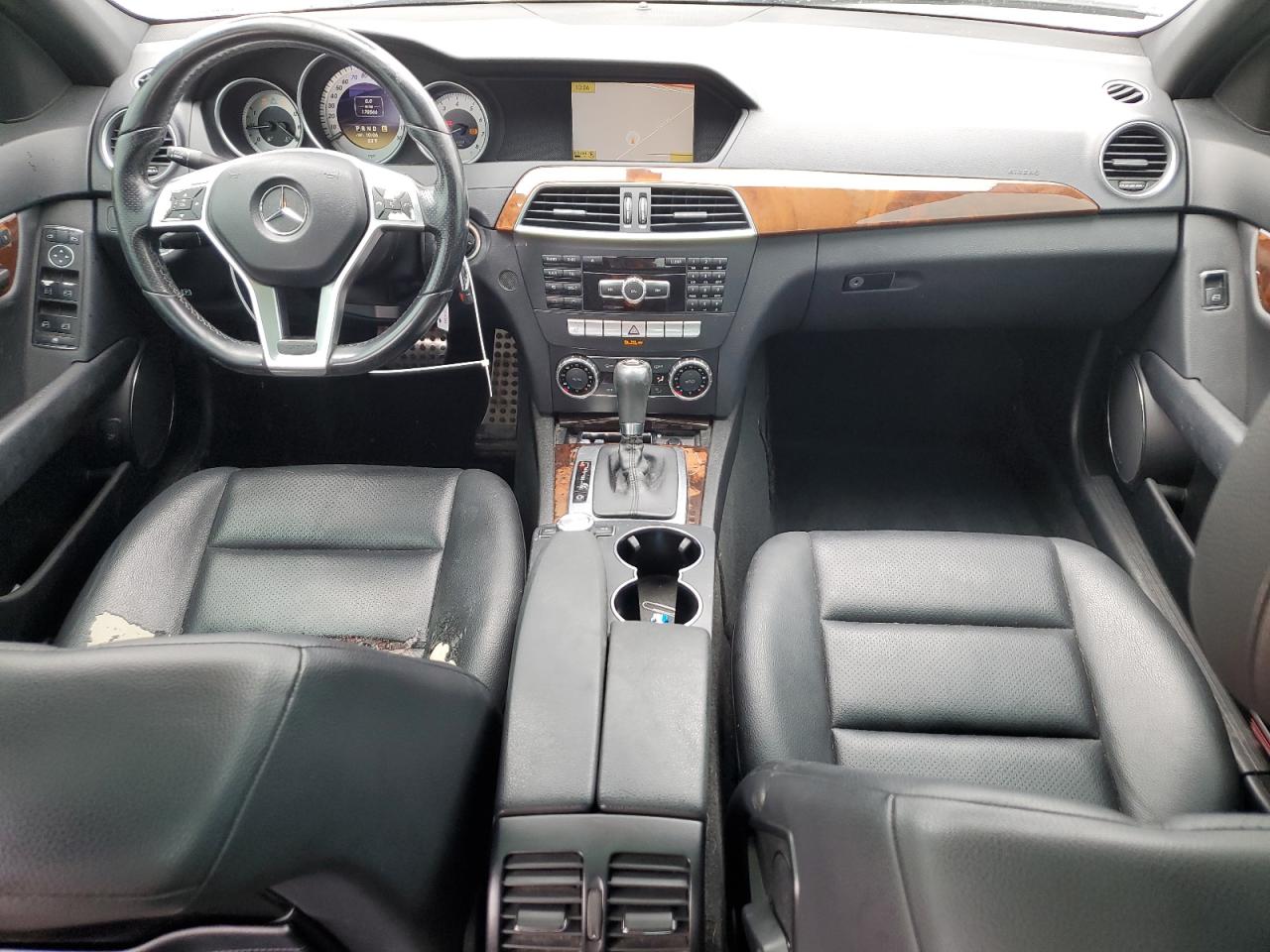 WDDGF8BB2CF863898 2012 Mercedes-Benz C 300 4Matic