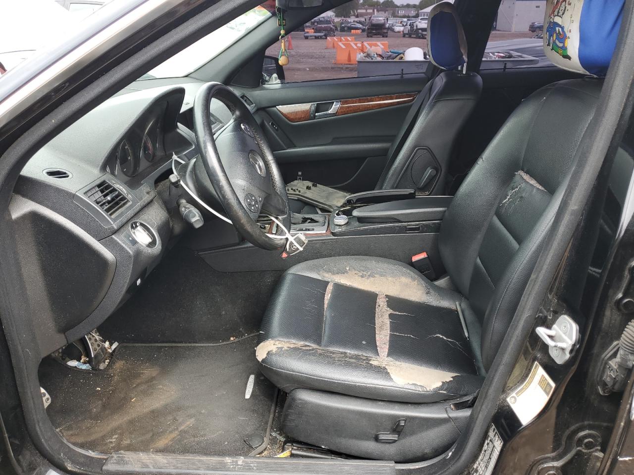 WDDGF8BB8BR159234 2011 Mercedes-Benz C 300 4Matic