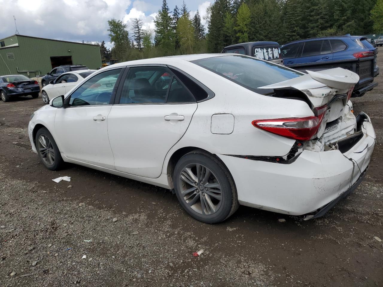 4T1BF1FK2GU247847 2016 Toyota Camry Le