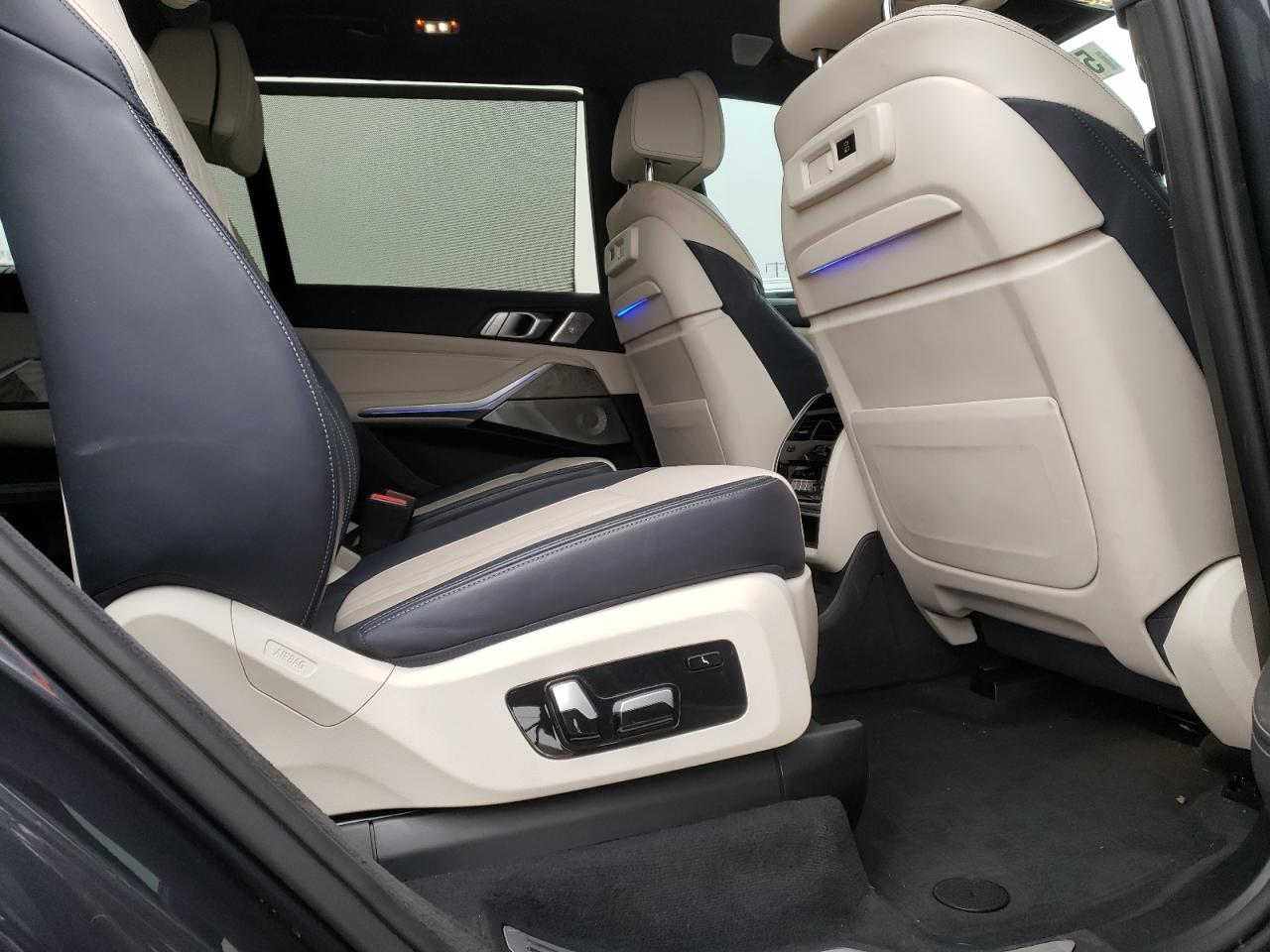 2019 BMW X7 xDrive50I vin: 5UXCX4C57KLS35678