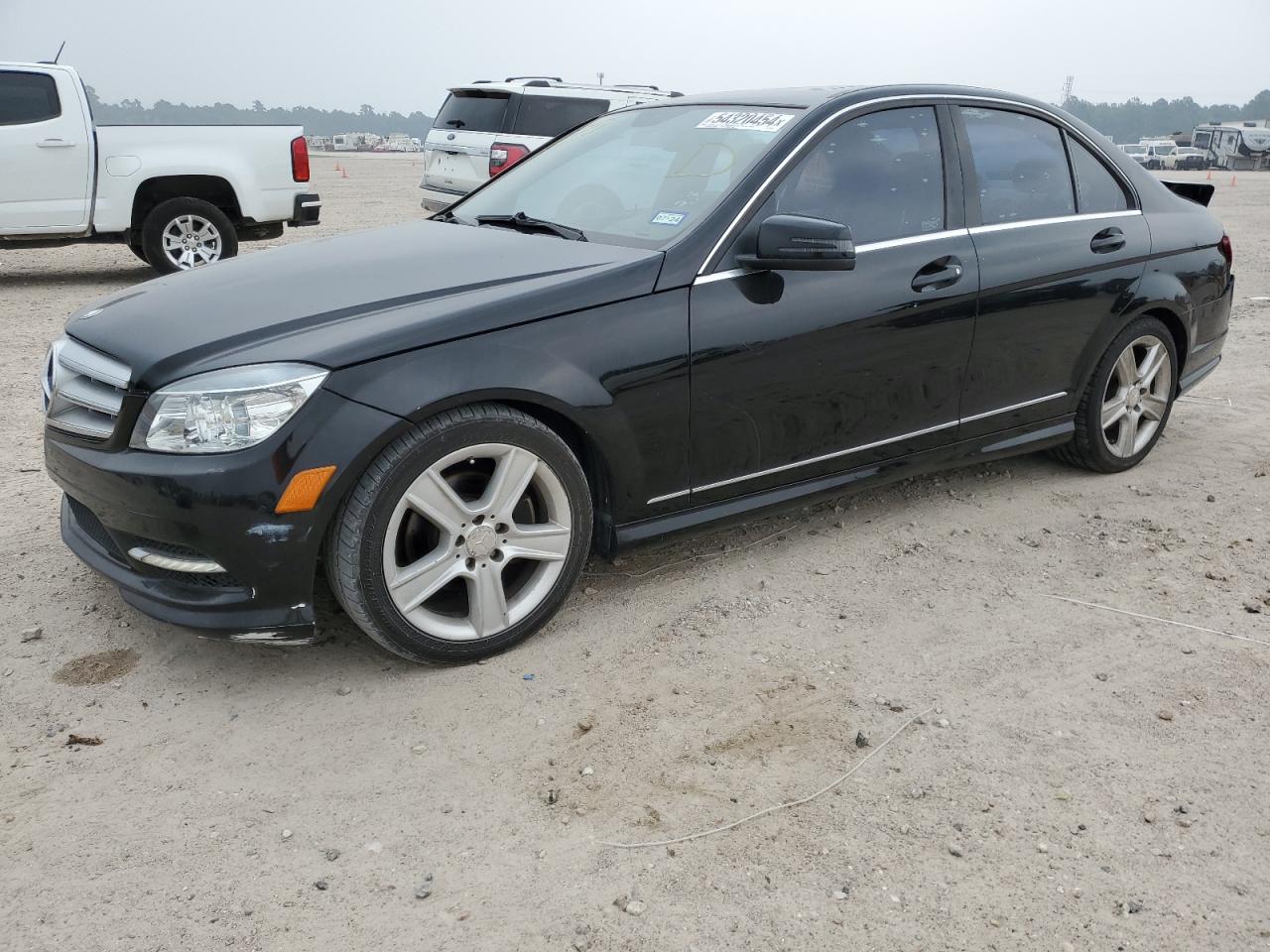 WDDGF5EB7BR139115 2011 Mercedes-Benz C 300