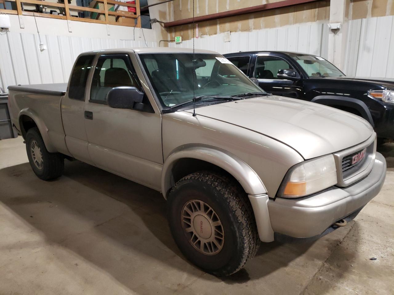 1GTCT19W3Y8165104 2000 GMC Sonoma