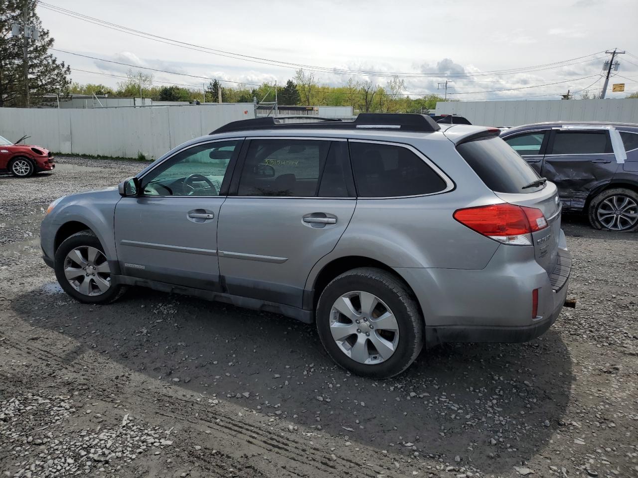 4S4BRBKC7B3416528 2011 Subaru Outback 2.5I Limited