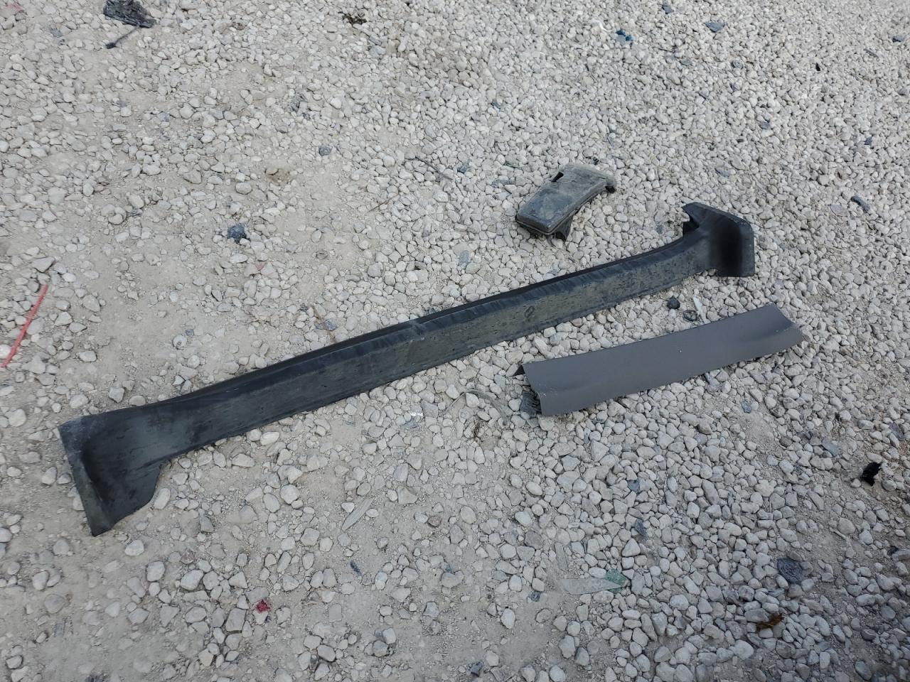 5FNYF3H23AB007391 2010 Honda Pilot Lx