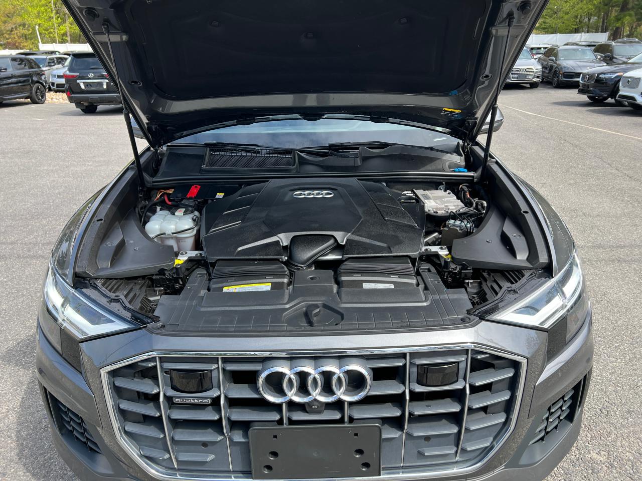 WA1BVAF1XKD011643 2019 Audi Q8 Premium Plus