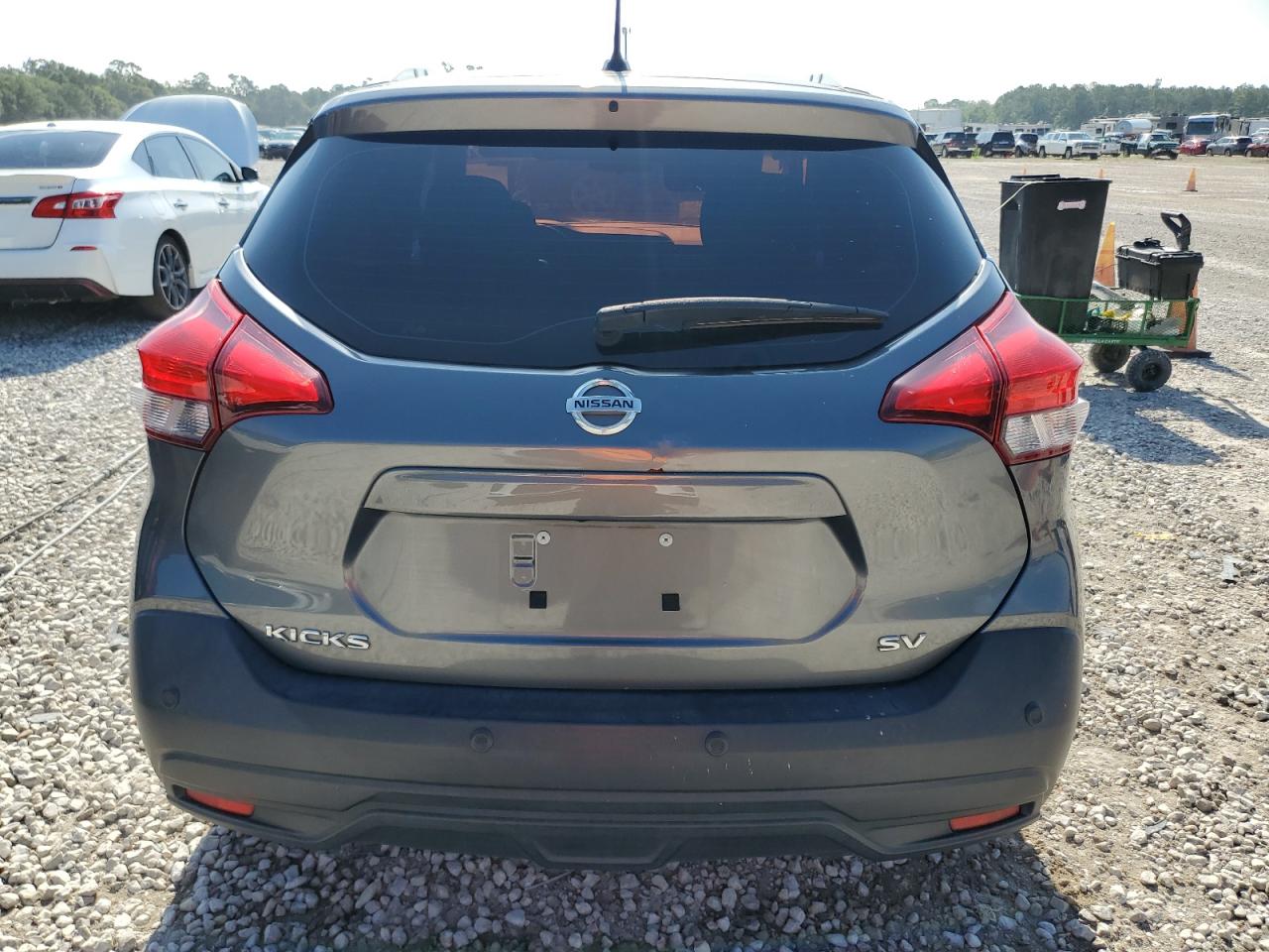 3N1CP5CV9LL525775 2020 Nissan Kicks Sv