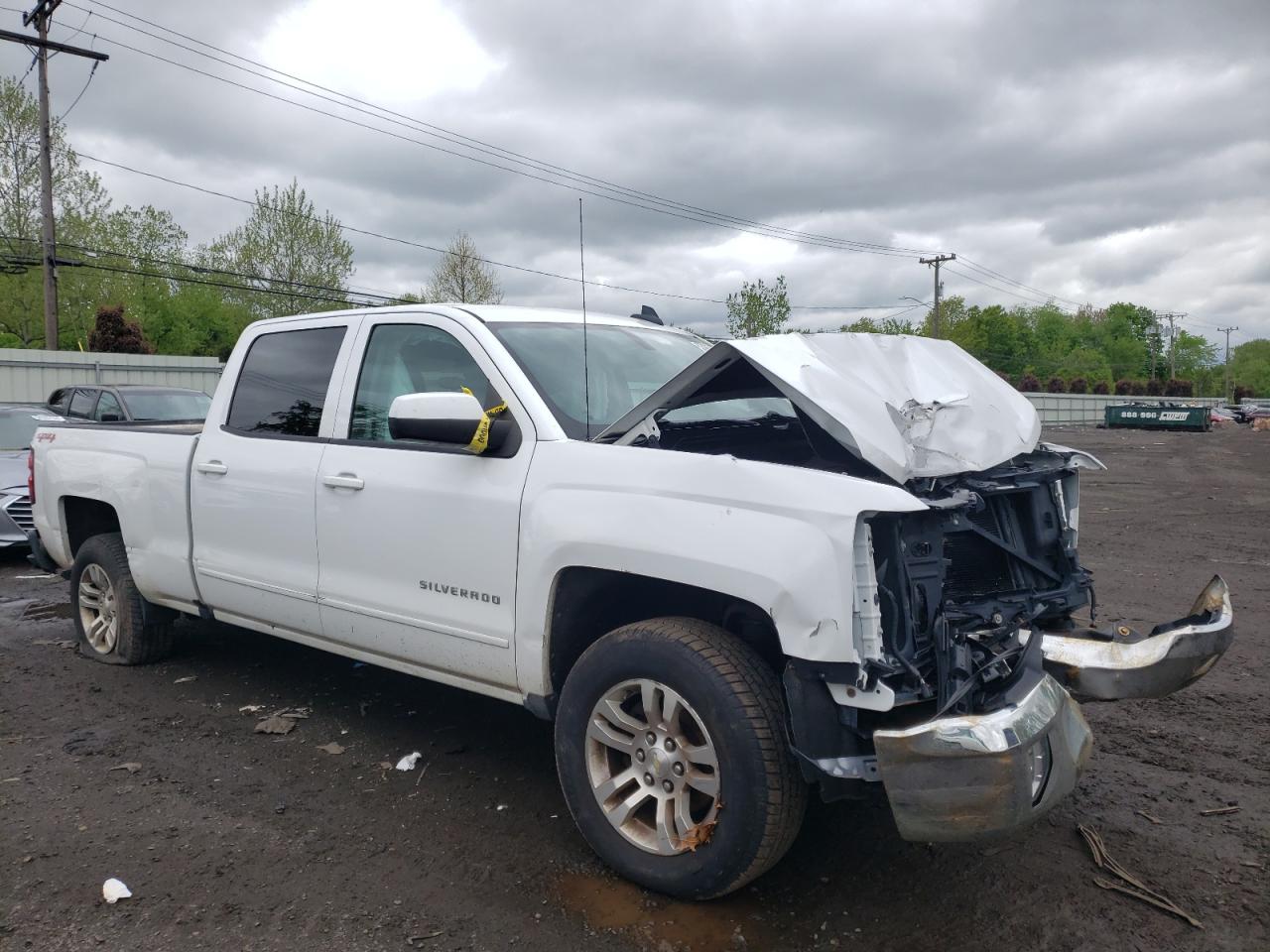 3GCUKREC8HG185327 2017 Chevrolet Silverado K1500 Lt