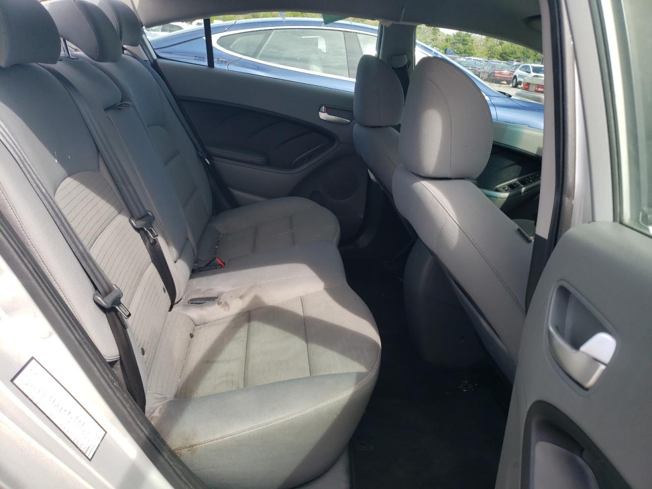 3KPFL4A76HE068343 2017 Kia Forte Lx