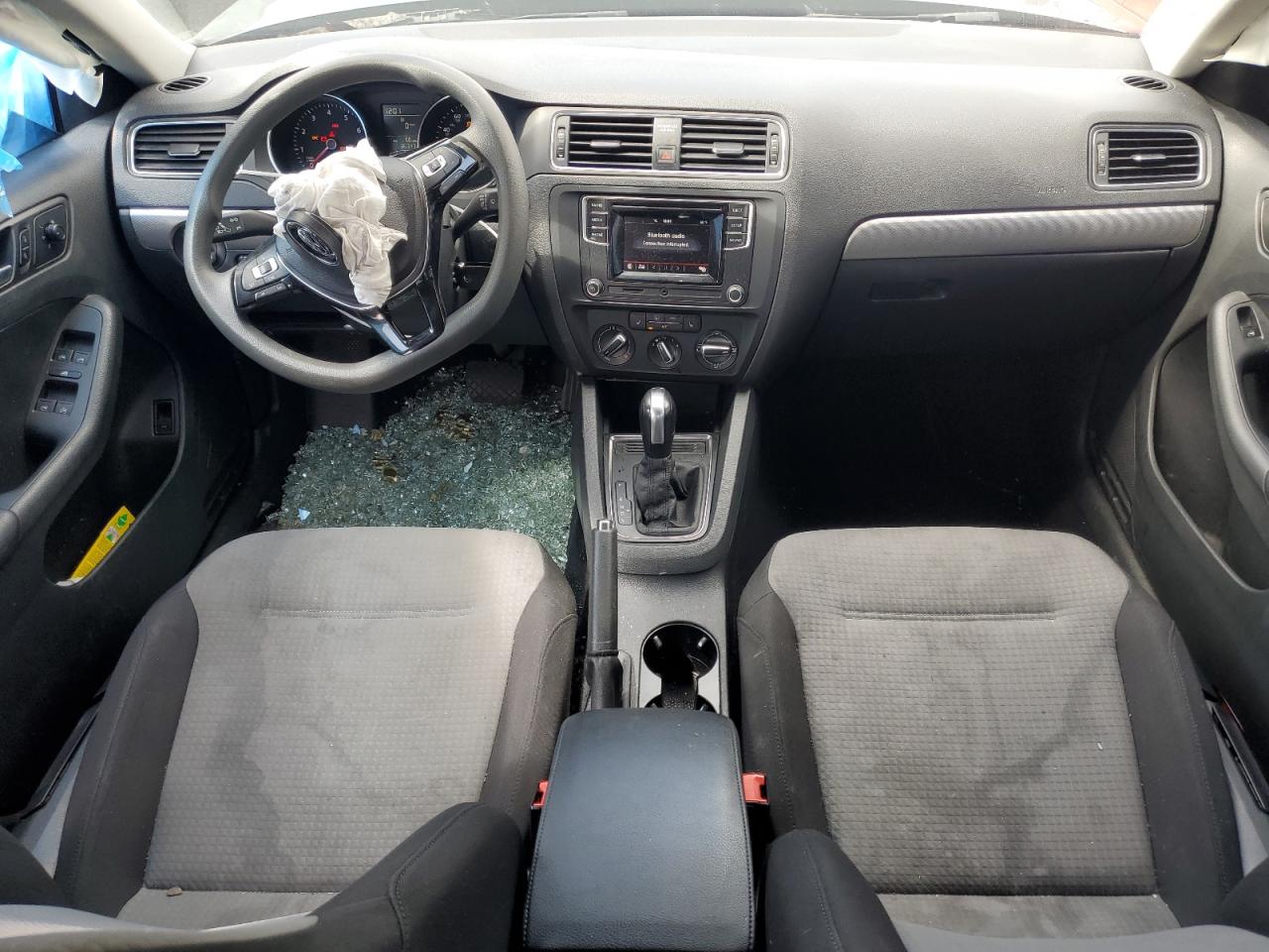 3VW2B7AJ7HM337869 2017 Volkswagen Jetta S