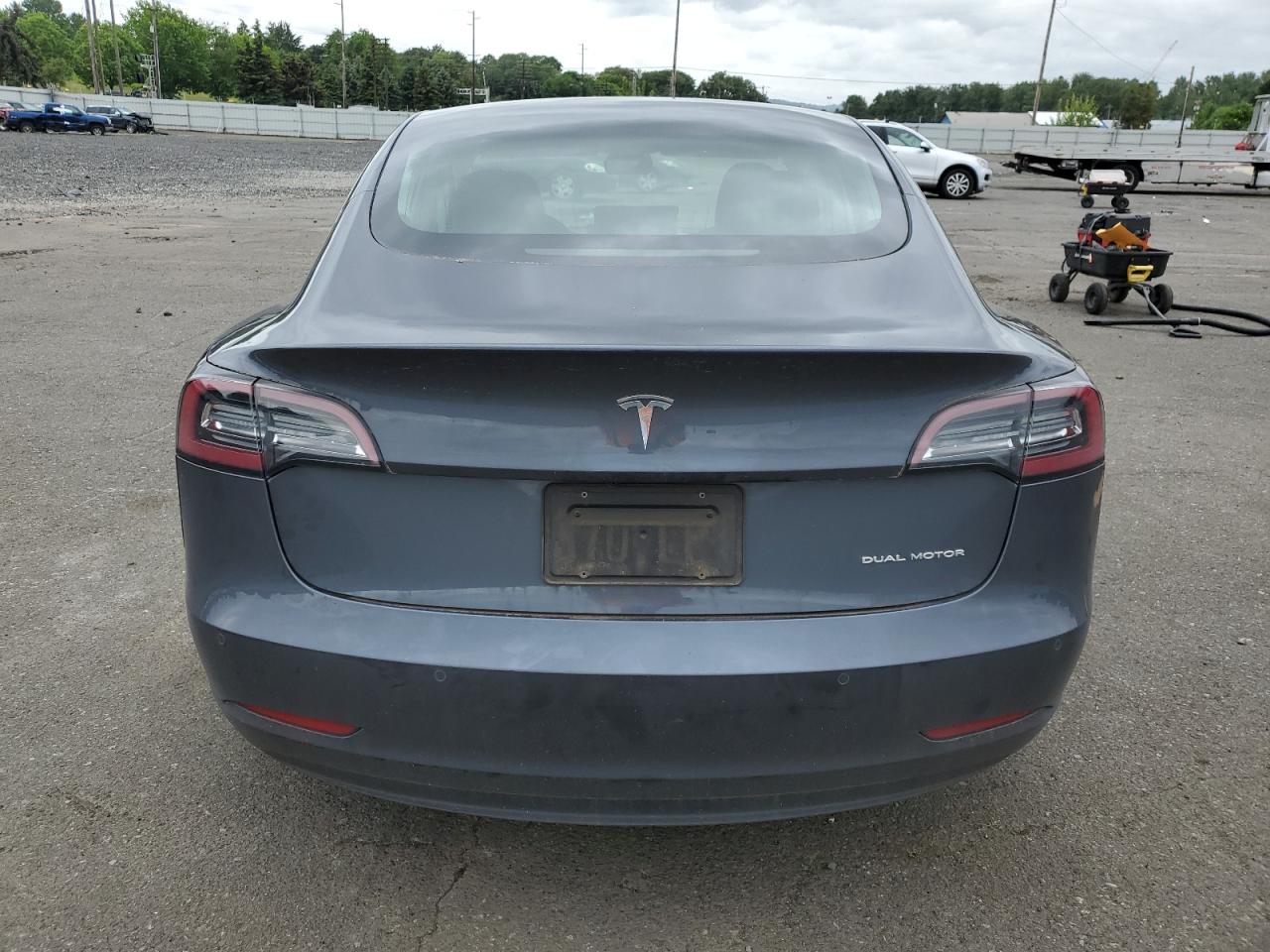 5YJ3E1EB0KF361411 2019 Tesla Model 3