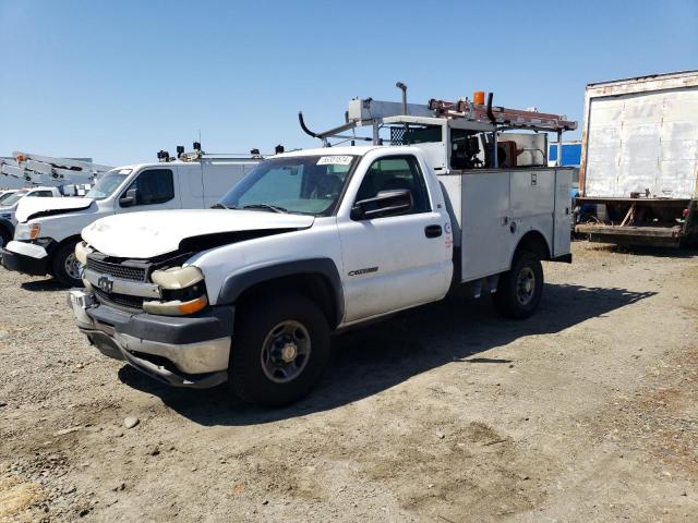 2002 Chevrolet Silverado C2500 Heavy Duty VIN: 1GBHC24U62E145055 Lot: 56351574