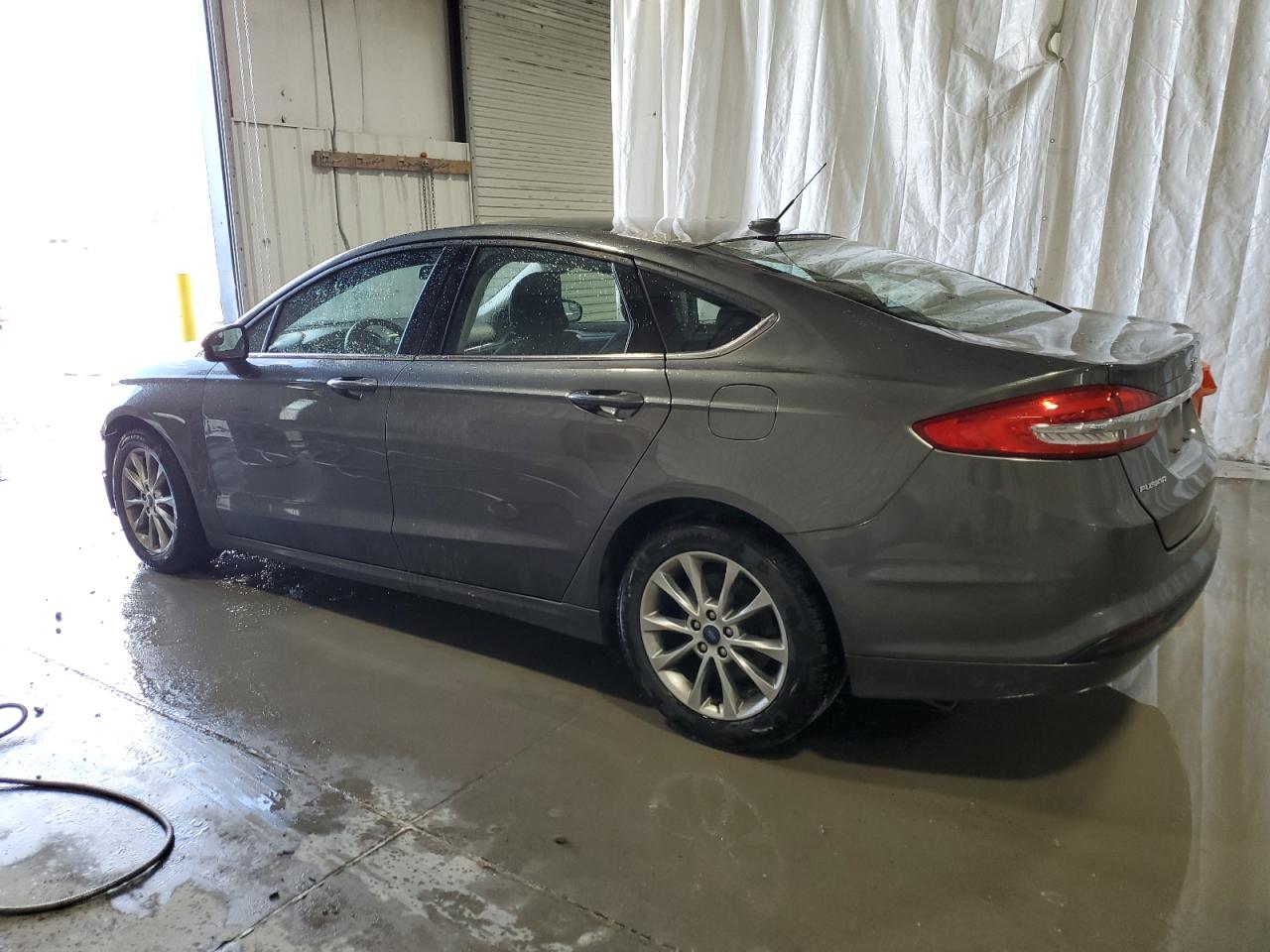 3FA6P0H75HR362687 2017 Ford Fusion Se