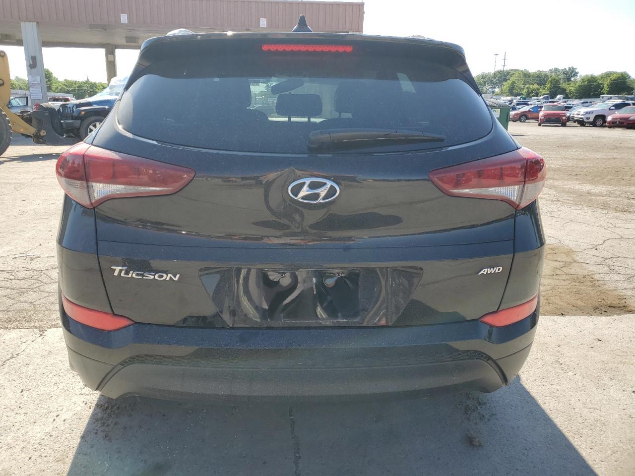 KM8J3CA46HU406587 2017 Hyundai Tucson Limited