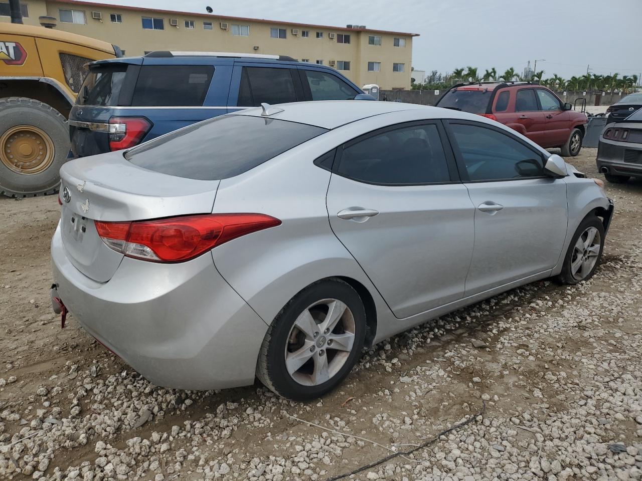 KMHDH4AE2CU346927 2012 Hyundai Elantra Gls