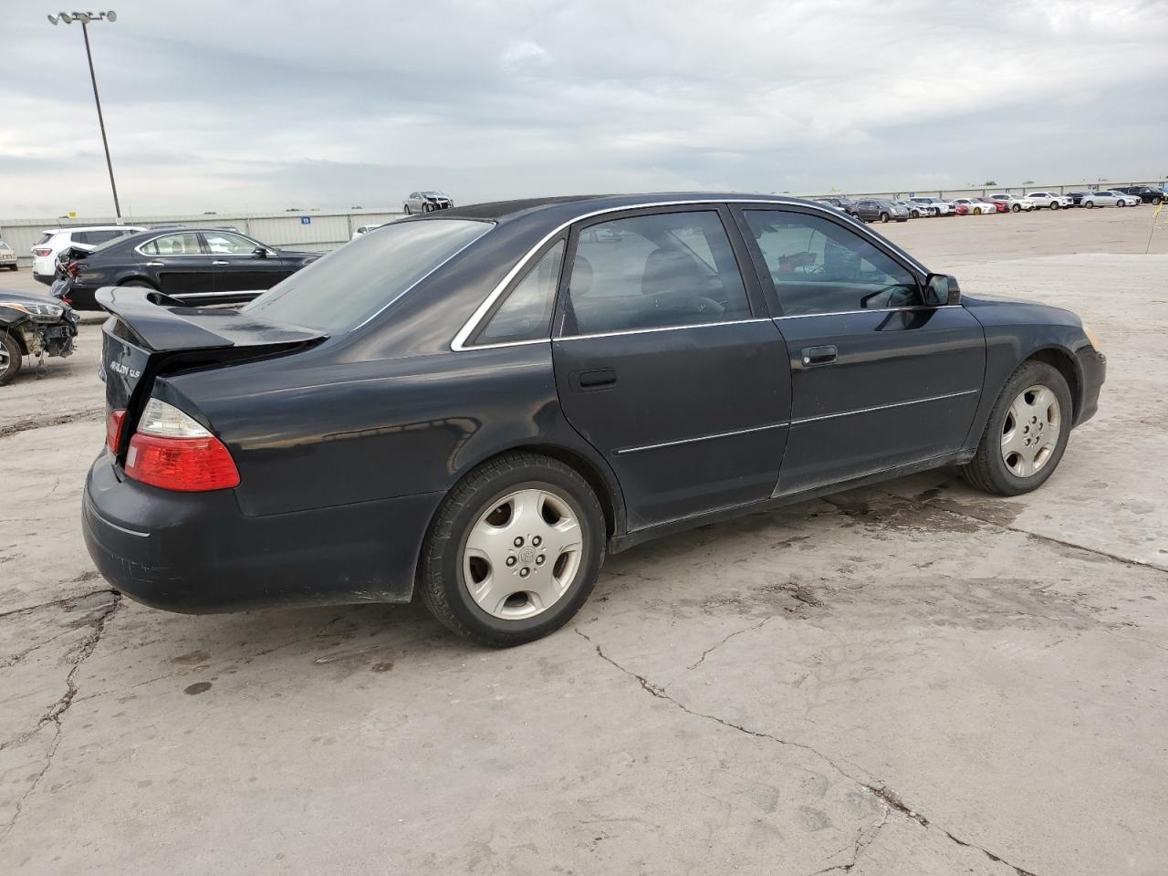 4T1BF28BX3U329712 2003 Toyota Avalon Xl