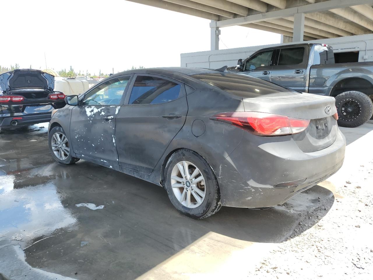 Lot #3027054783 2015 HYUNDAI ELANTRA SE