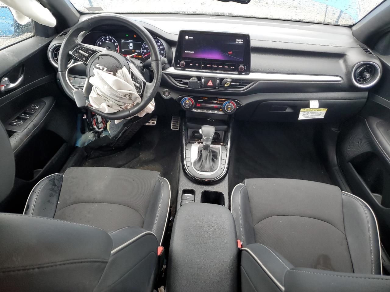 3KPF54AD7NE498765 2022 Kia Forte Gt Line