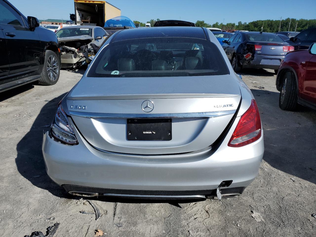 55SWF4KB6JU235518 2018 Mercedes-Benz C 300 4Matic