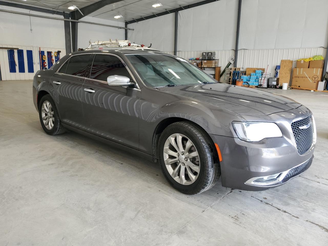 2C3CCAKG1KH577966 2019 Chrysler 300 Limited