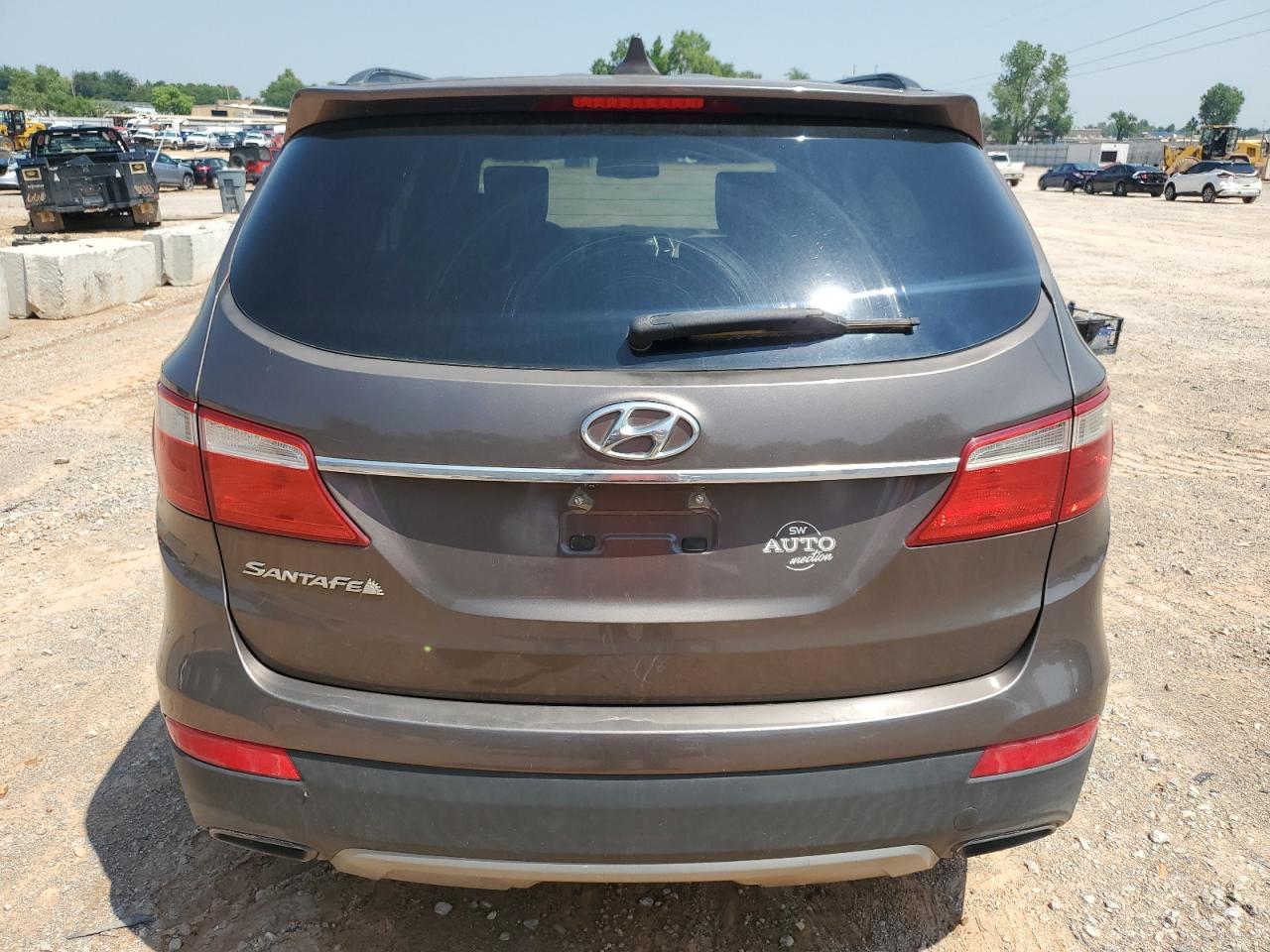 2013 Hyundai Santa Fe Gls vin: KM8SN4HF5DU031507