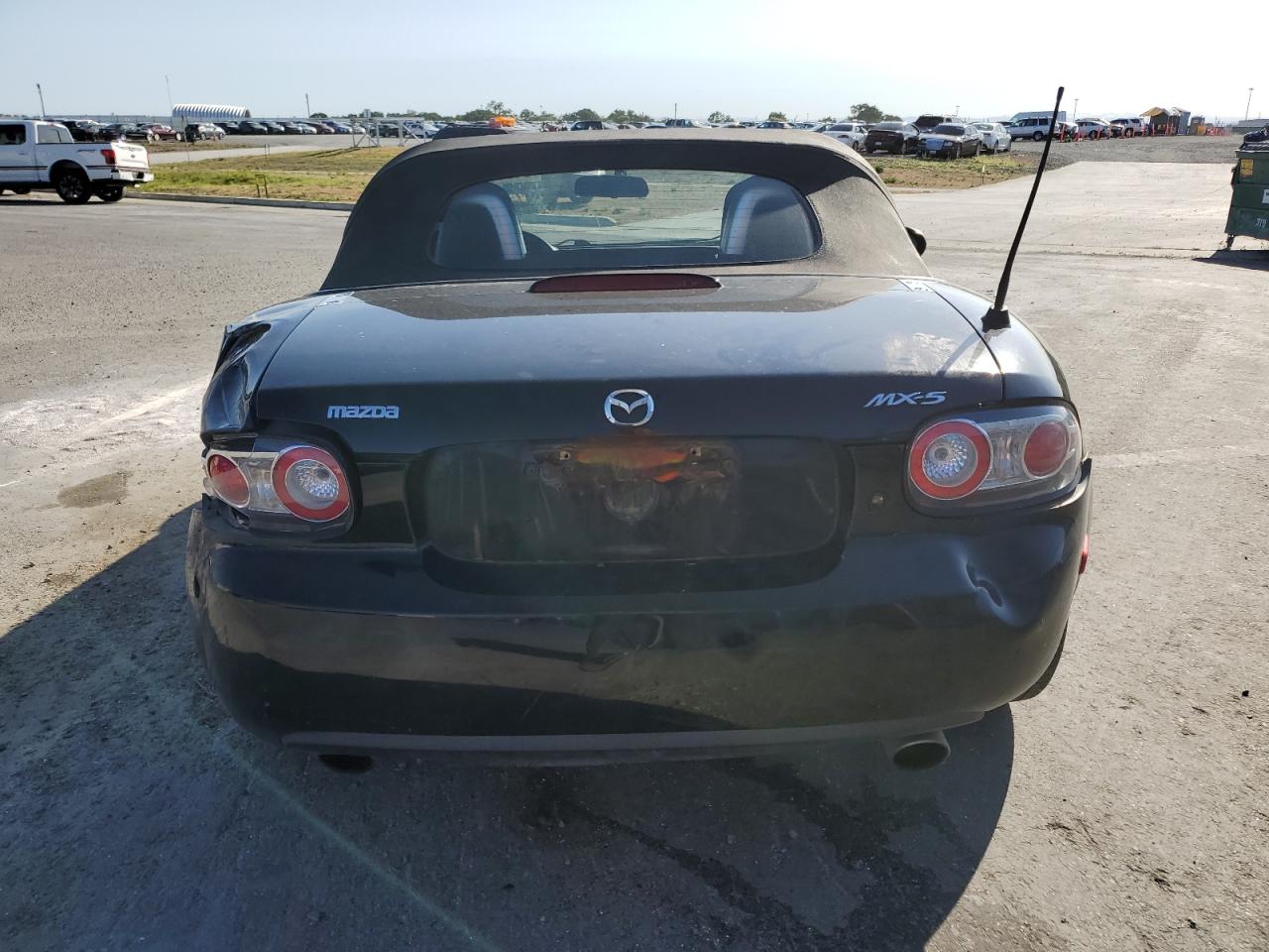 JM1NC25F160103006 2006 Mazda Mx-5 Miata