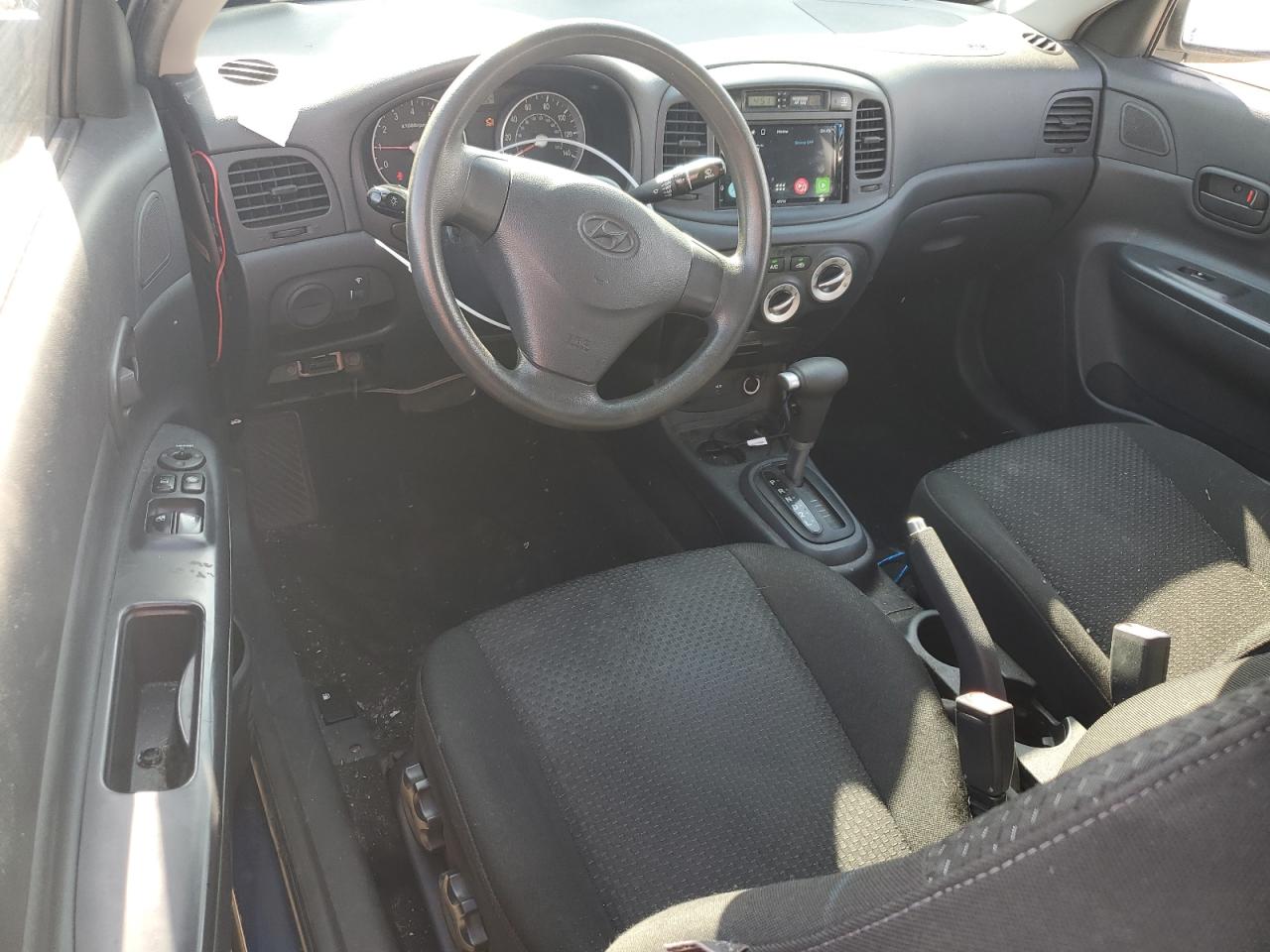 KMHCM36C18U094670 2008 Hyundai Accent Gs