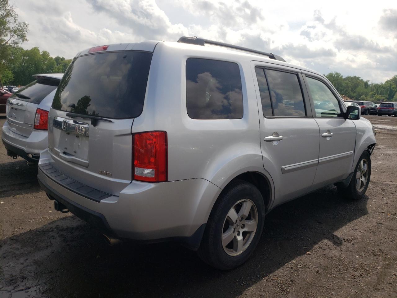 5FNYF4H40AB040257 2010 Honda Pilot Ex