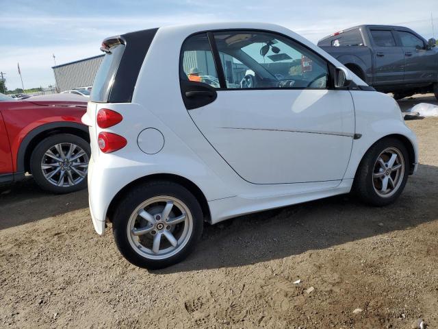Vin: wmeej3ba8fk800733, lot: 57268944, smart fortwo pure 20153
