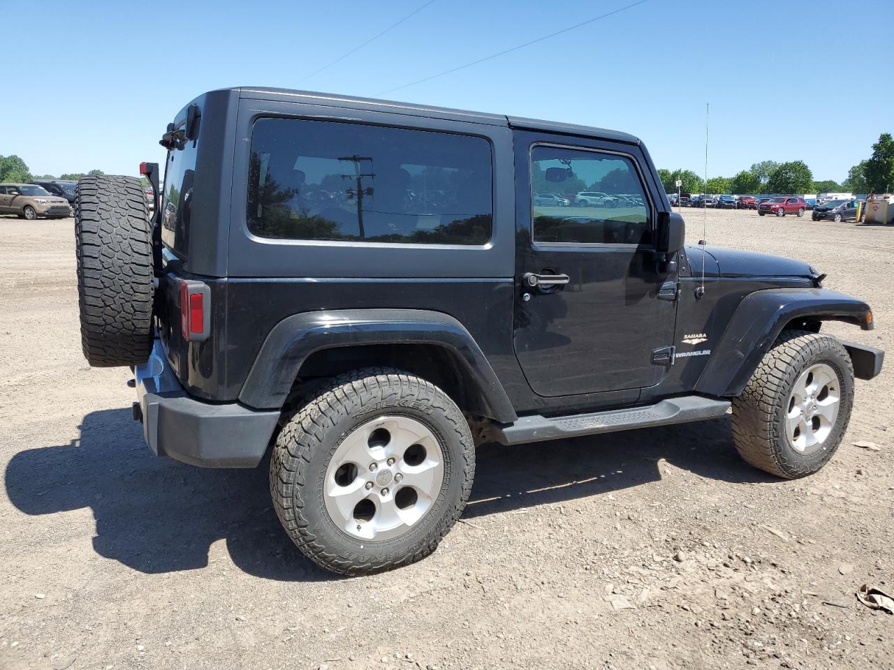 1C4AJWBG3FL567549 2015 Jeep Wrangler Sahara