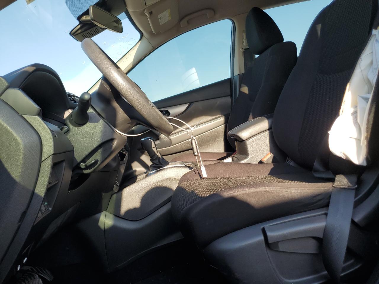 JN1BJ1CV8LW268575 NISSAN ROGUE 2020