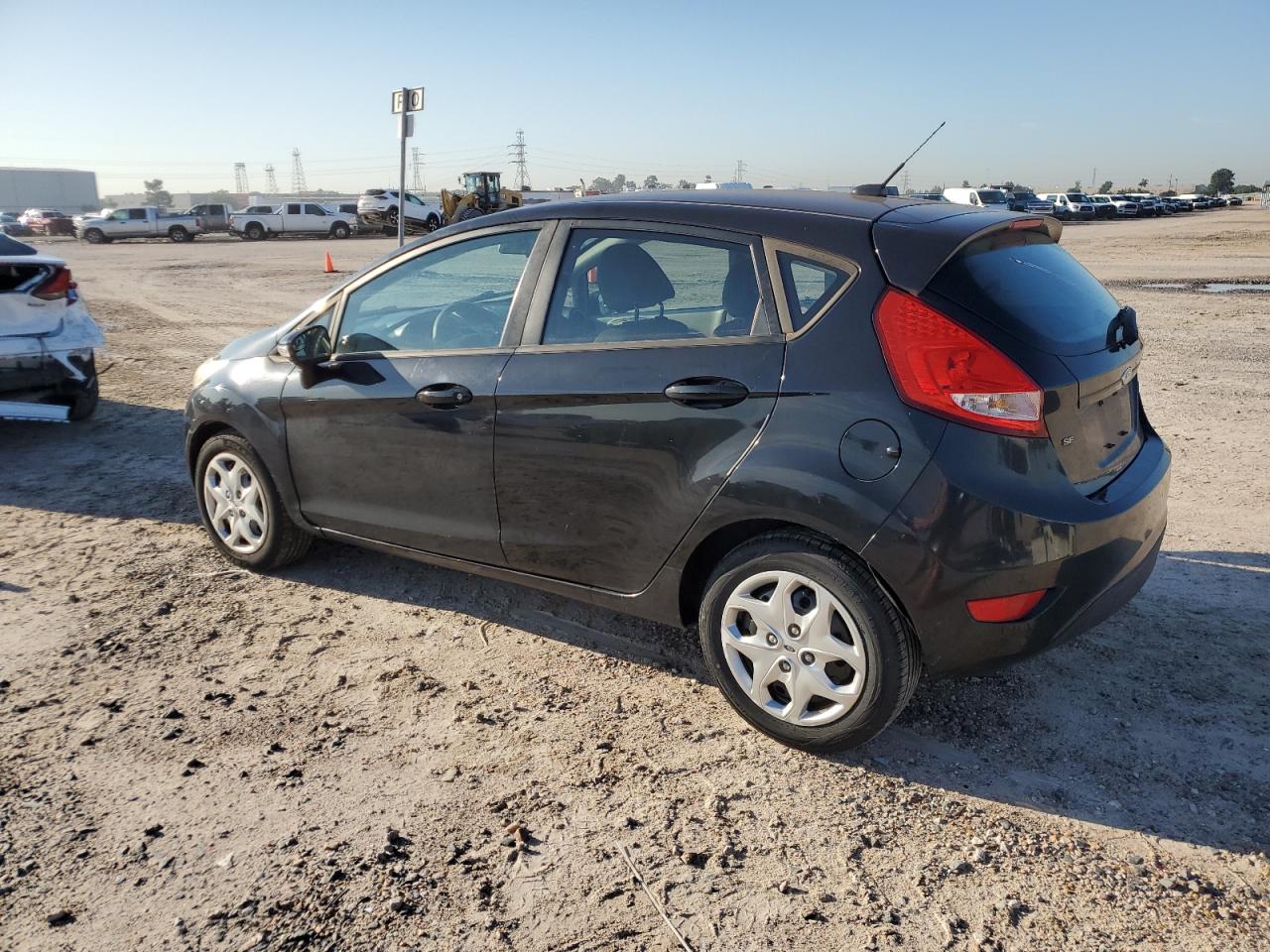 2013 Ford Fiesta Se vin: 3FADP4EJ2DM114113