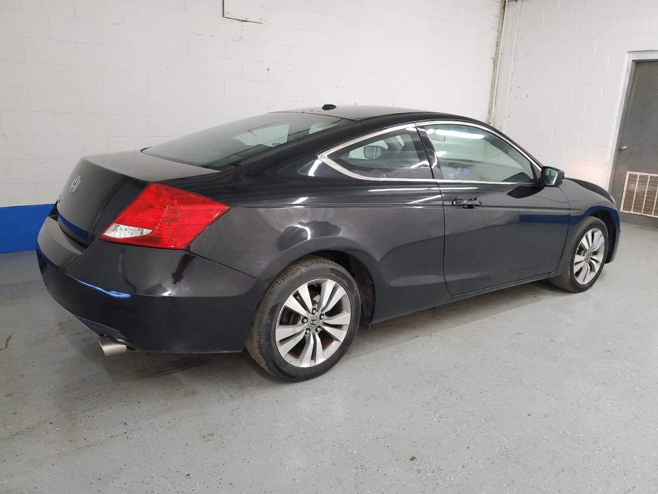 1HGCS1B84BA009315 2011 Honda Accord Exl