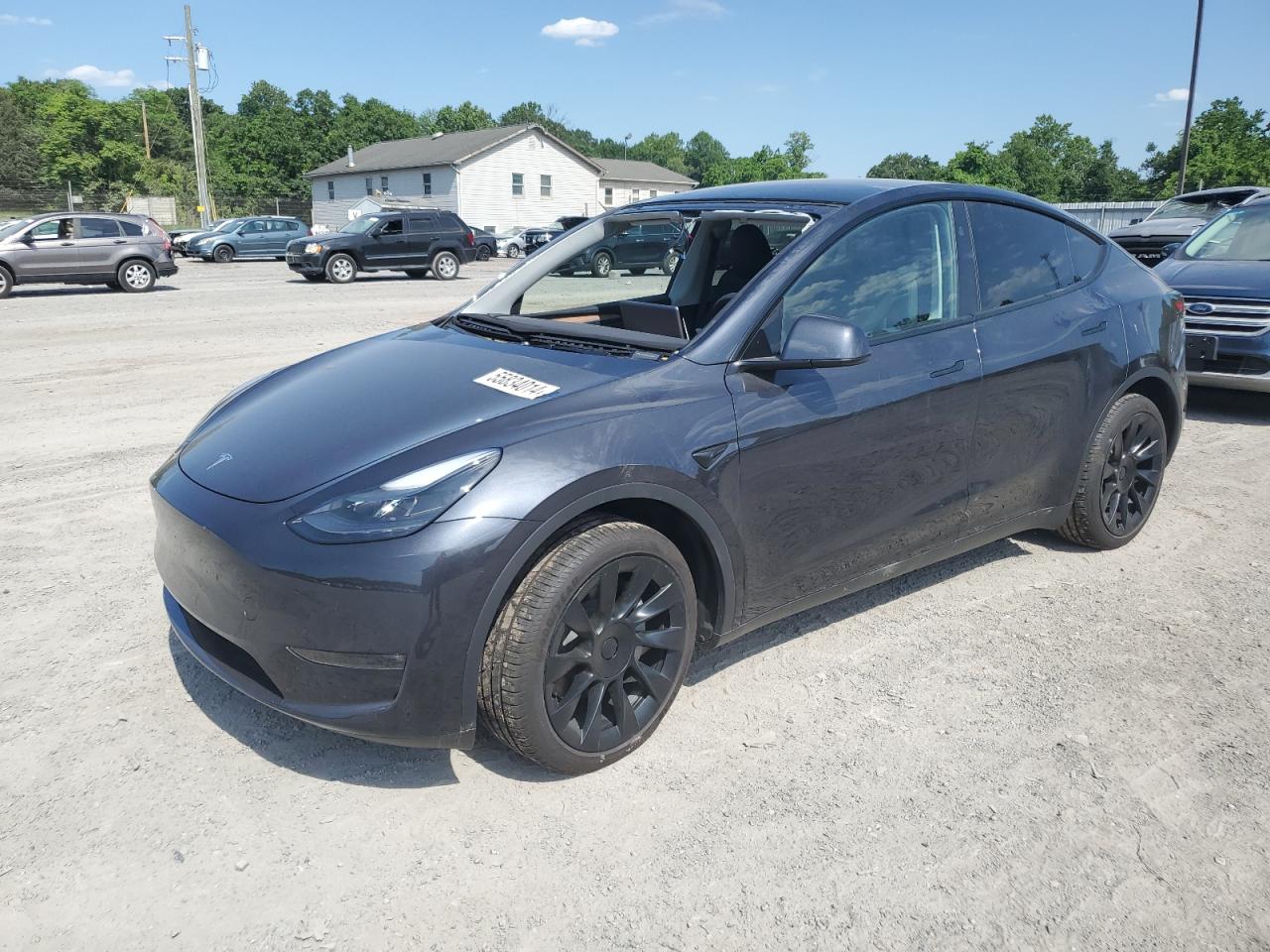 7SAYGDEE4RA231654 2024 Tesla Model Y