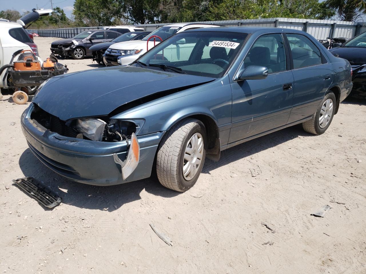 4T1BF28K61U961944 2001 Toyota Camry Le