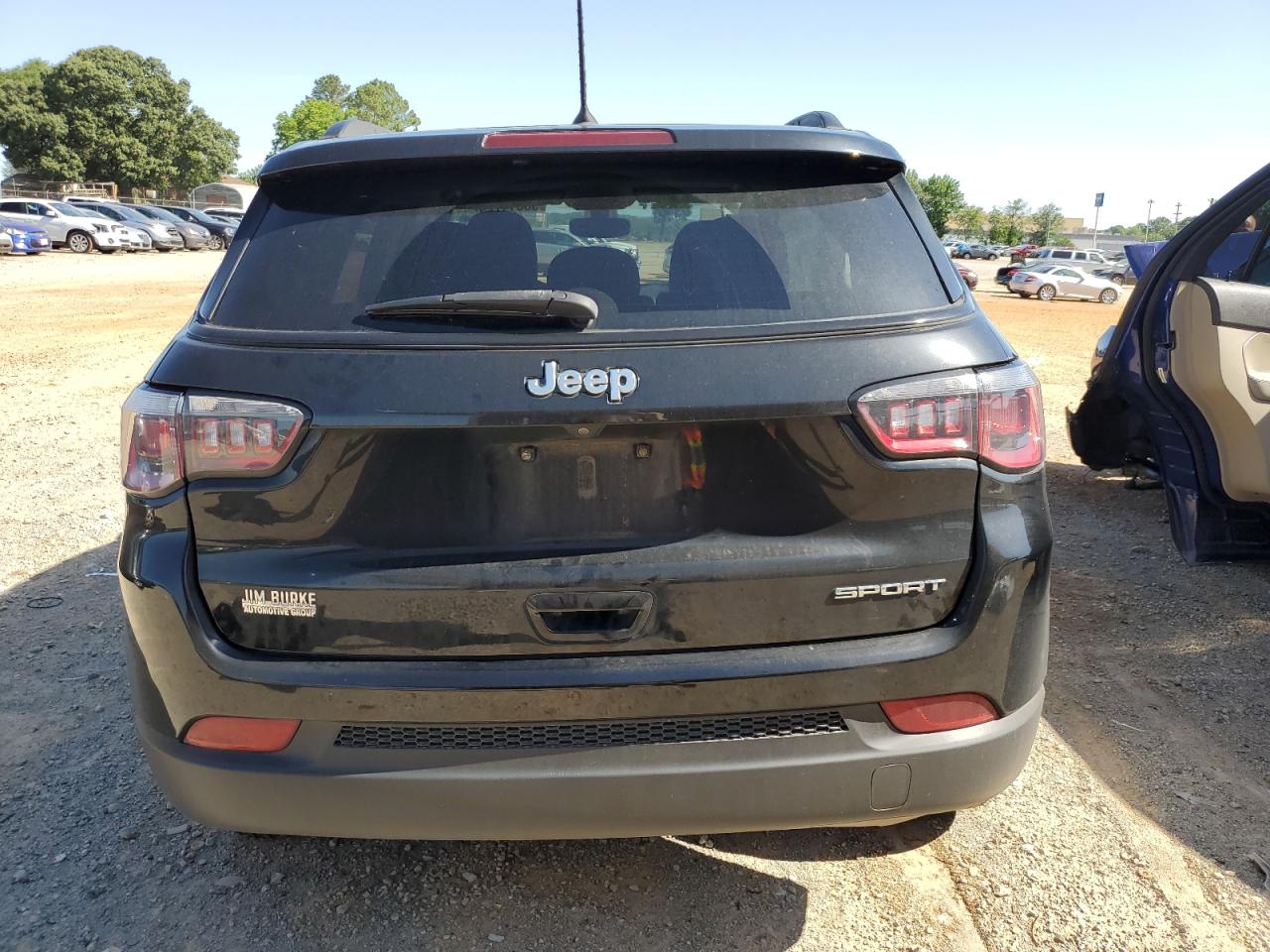3C4NJCAB5JT438991 2018 Jeep Compass Sport