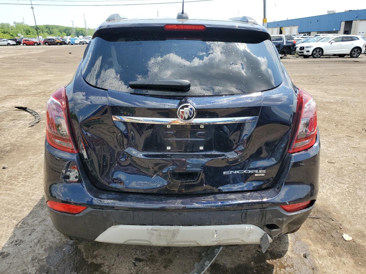 KL4CJESM3NB557658 2022 Buick Encore Preferred
